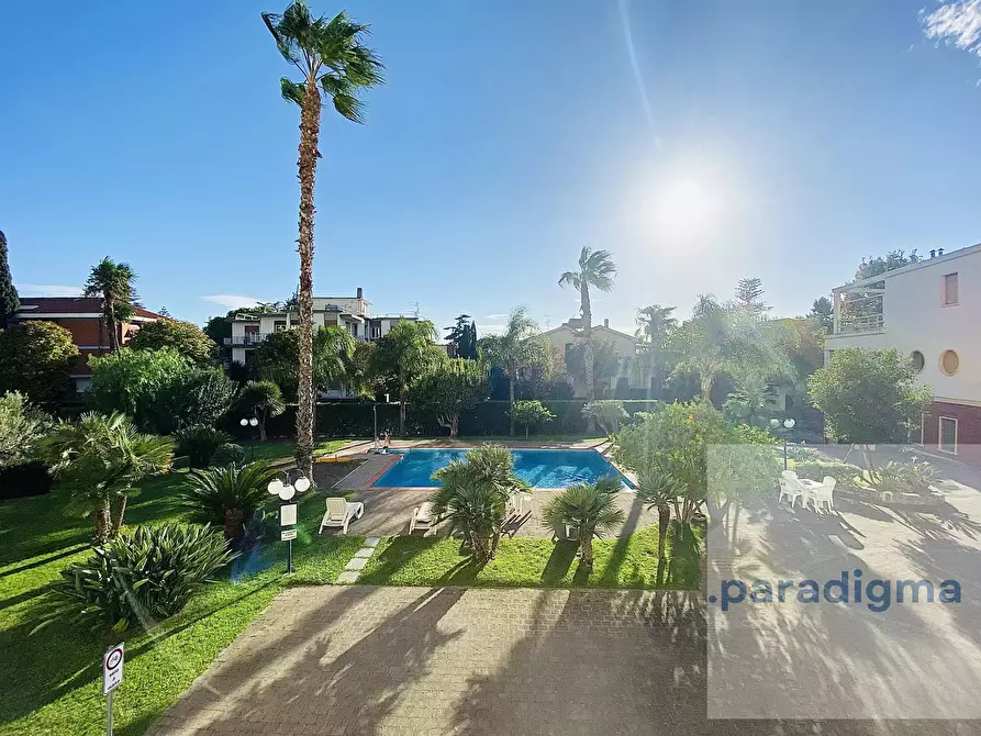 Immagine 4 di Casa trifamiliare in vendita  a Bordighera