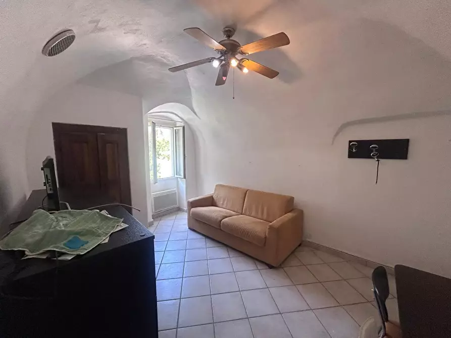 Immagine 8 di Casa trifamiliare in vendita  in Frazione Verrandi, 4 a Ventimiglia
