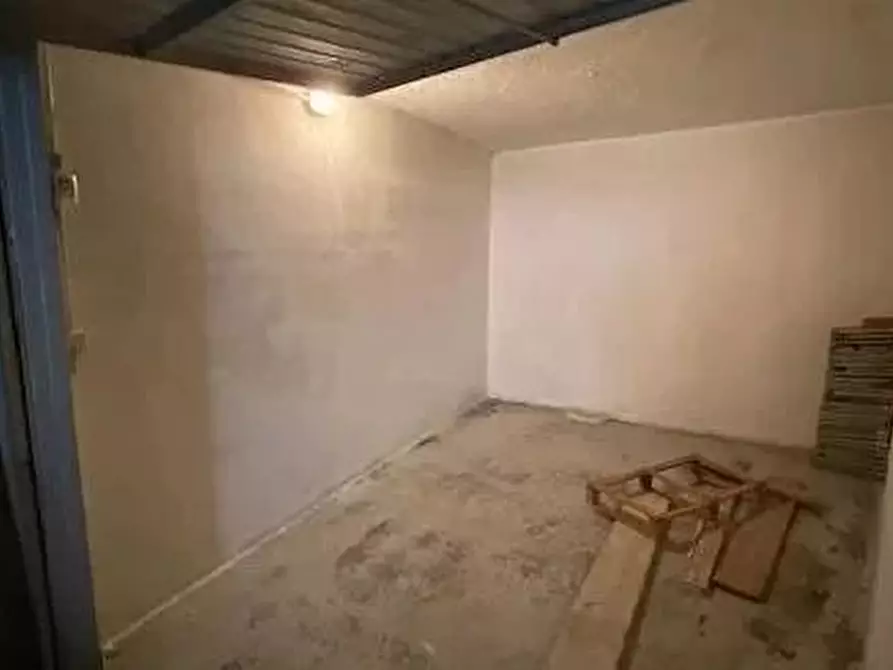 Immagine 6 di Appartamento in vendita  in via asse a Ventimiglia