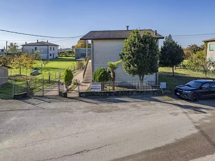 Immagine 7 di Terreno edificabile in vendita  a Bovolenta