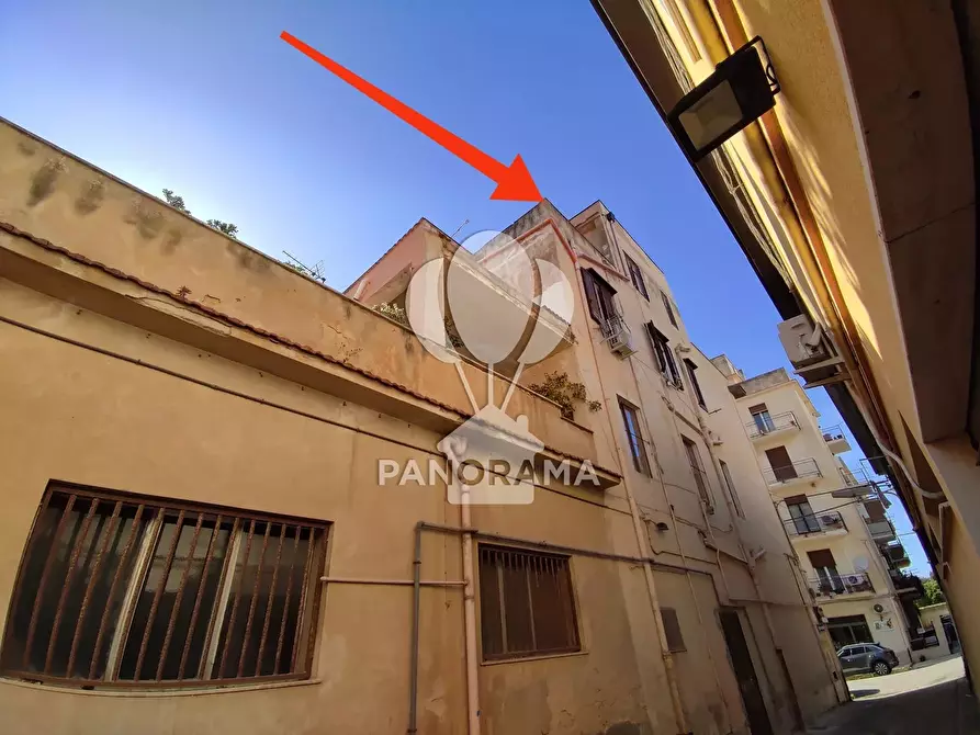 Immagine 11 di Casa trifamiliare in vendita  in Corso dei mille 68 a Alcamo