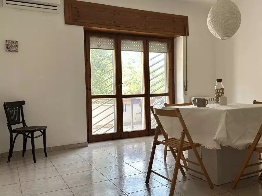 Immagine 3 di Casa trifamiliare in vendita  in Via Donato Bendicenti a Cosenza