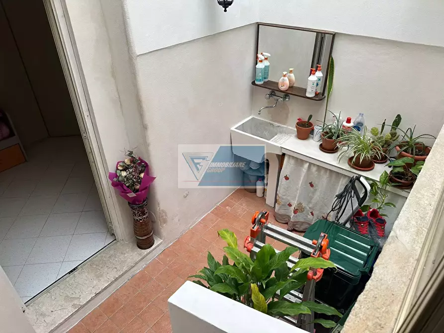 Immagine 18 di Casa trifamiliare in vendita  a Buccheri