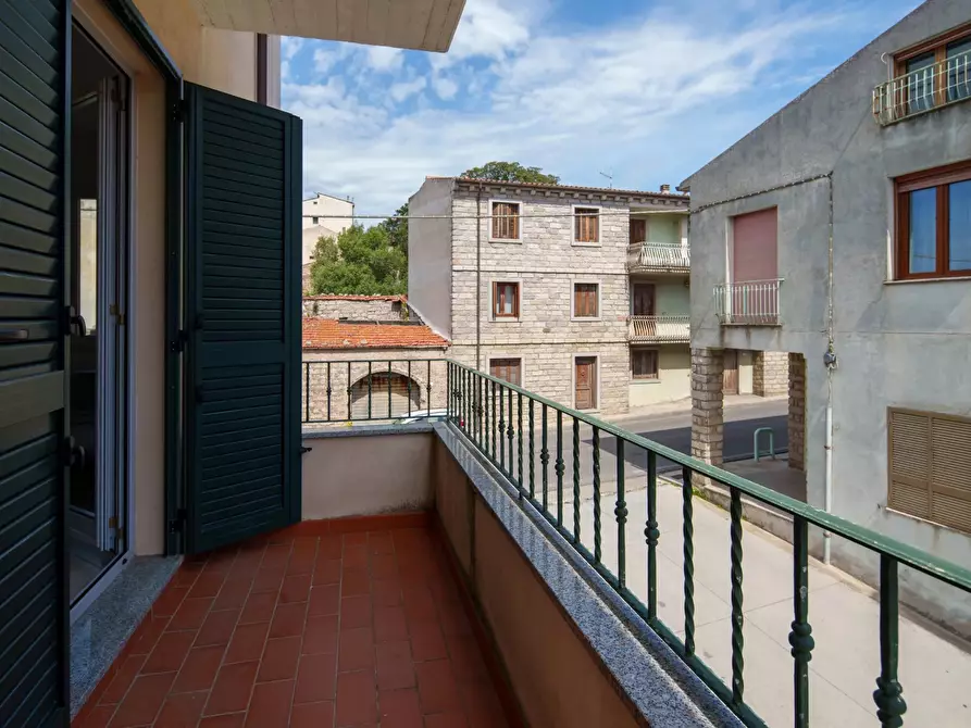 Immagine 13 di Casa trifamiliare in vendita  in Via Tempio, 25 a Calangianus