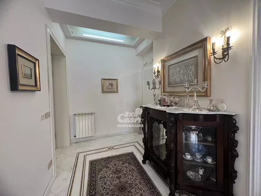 Immagine 15 di Casa trifamiliare in vendita  a Marsala