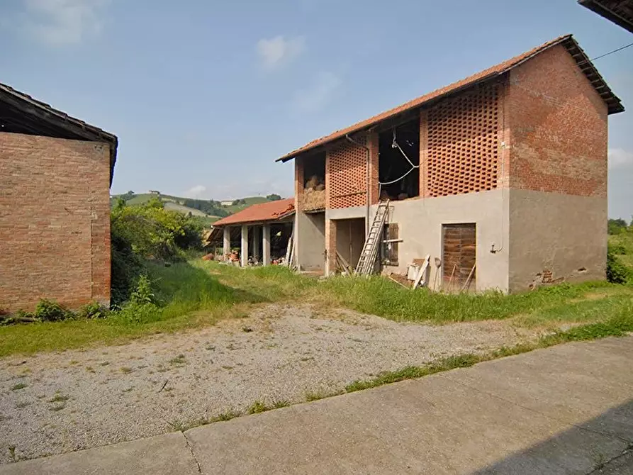 Immagine 26 di Terreno edificabile in vendita  a Dogliani