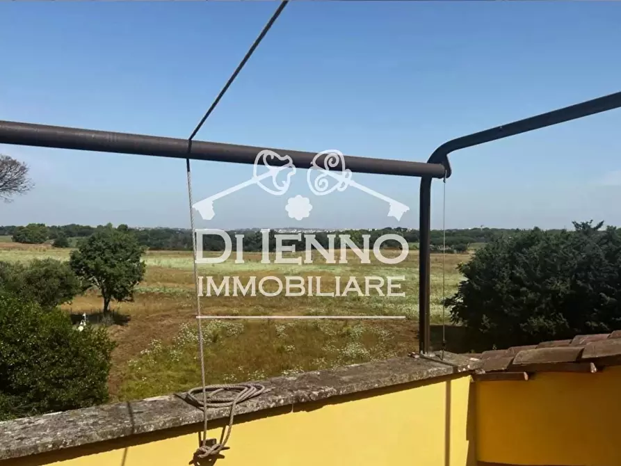 Immagine 19 di Casa trifamiliare in affitto  a Roma