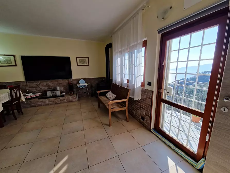 Immagine 30 di Casa trifamiliare in vendita  in Sant'Andrea di Rovereto a Chiavari