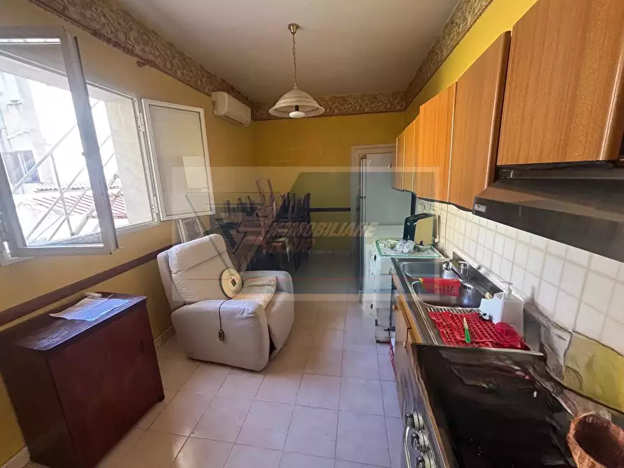 Immagine 7 di Casa trifamiliare in vendita  in Via Bainsizza a Siracusa