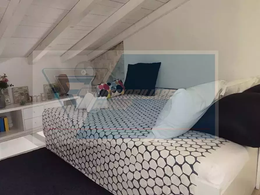 Immagine 15 di Casa trifamiliare in vendita  in Via Cavour a Siracusa