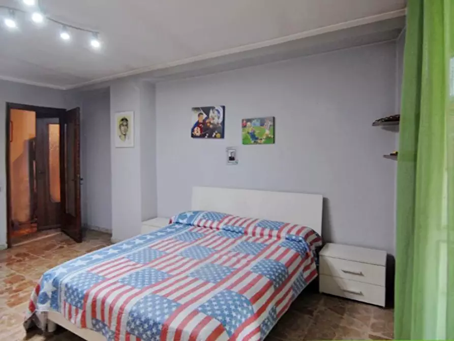 Immagine 14 di Casa trifamiliare in vendita  a Barolo