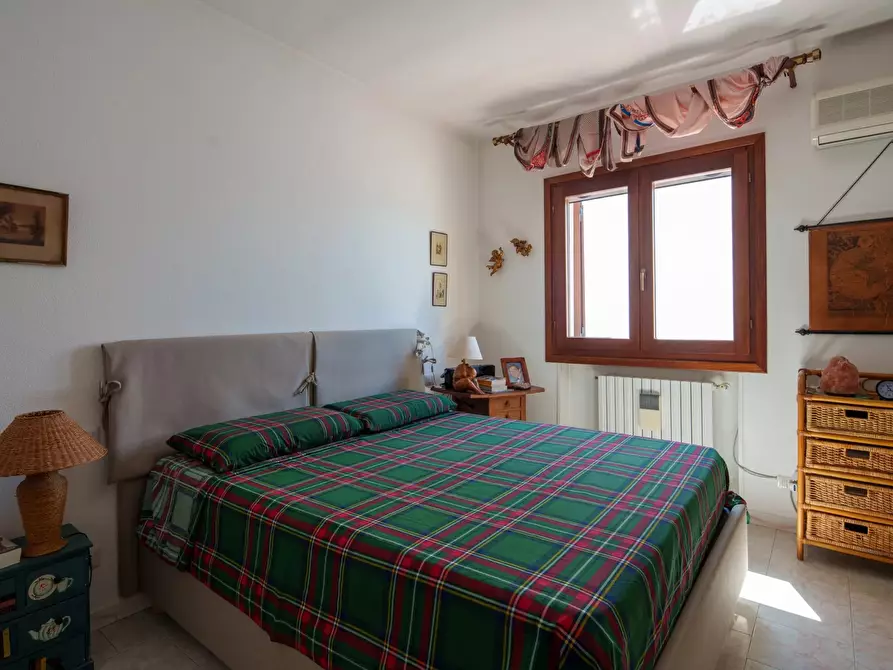 Immagine 6 di Casa trifamiliare in vendita  in Via Brancaleoni Delfina a Arzachena