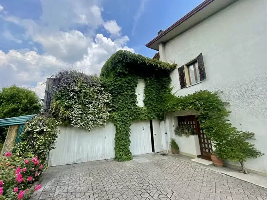 Immagine 6 di Terreno edificabile in vendita  a Refrontolo