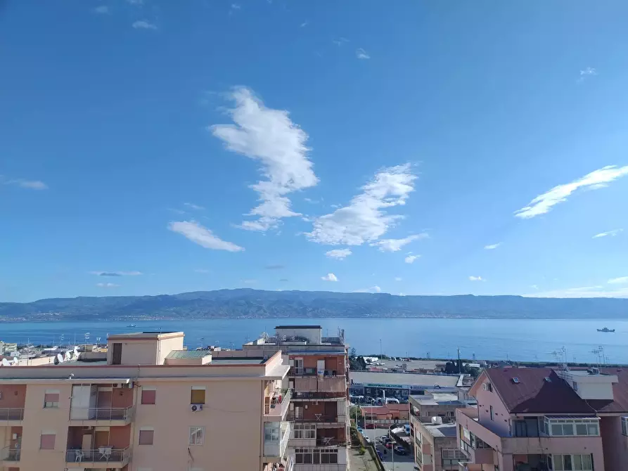 Immagine 24 di Casa trifamiliare in vendita  in Via Giorgio La Pira, 34 a Messina