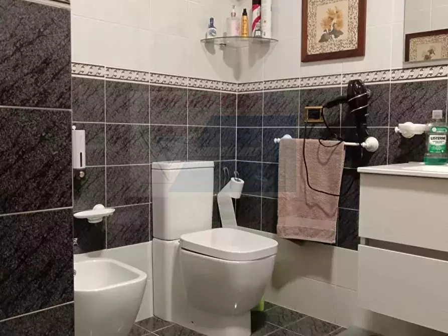 Immagine 12 di Casa trifamiliare in vendita  in Via Modica a Siracusa