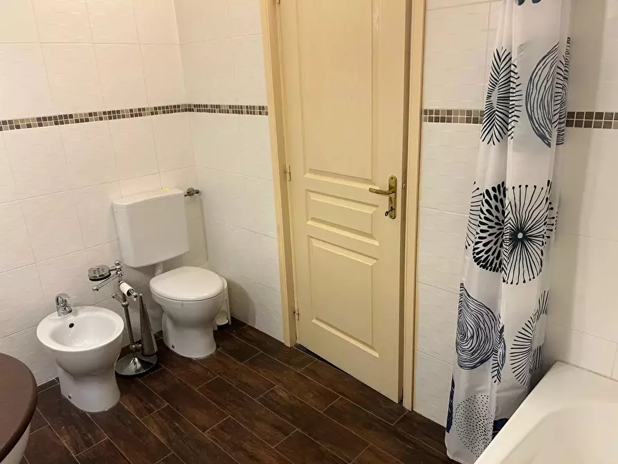 Immagine 11 di Casa trifamiliare in vendita  in Via P. Gibelli n.18 a Ventimiglia