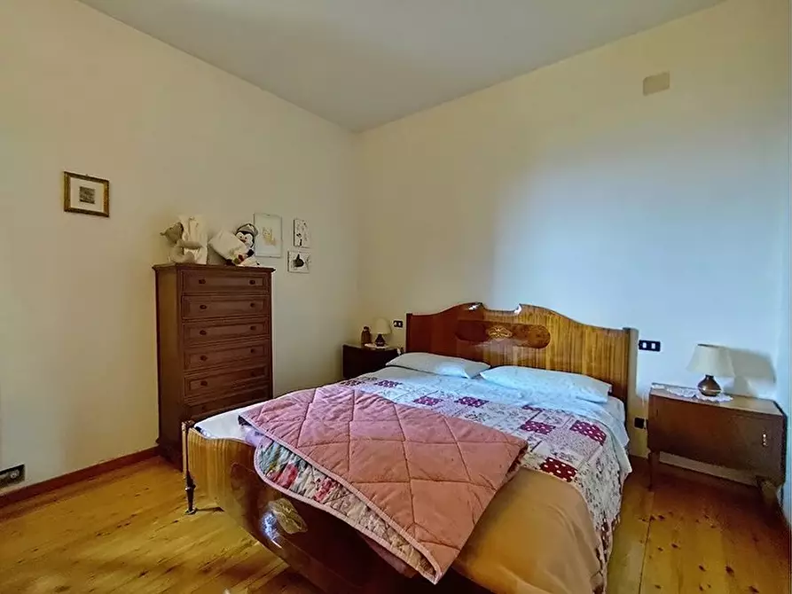 Immagine 10 di Terreno edificabile in vendita  a Barolo