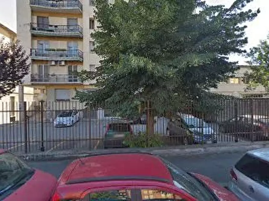 Immagine 1 di Appartamento in vendita  a Milano