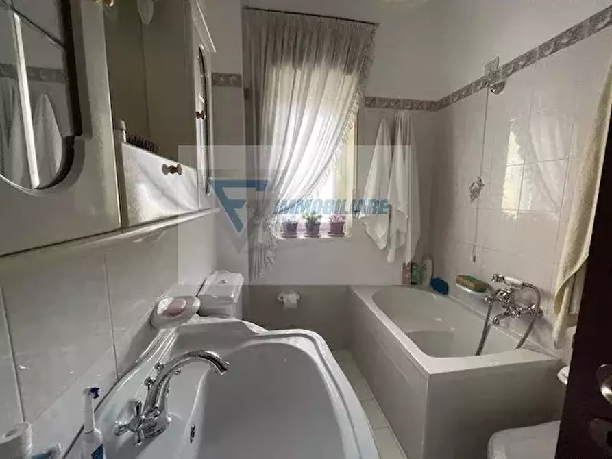 Immagine 19 di Casa trifamiliare in vendita  in Via Montorsoli a Siracusa