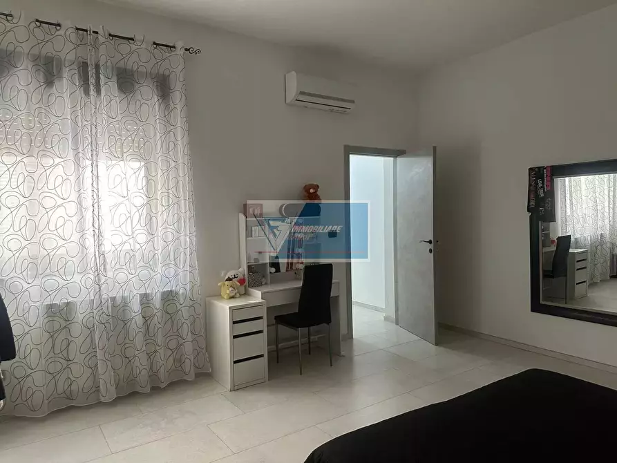 Immagine 8 di Casa trifamiliare in vendita  a Buccheri