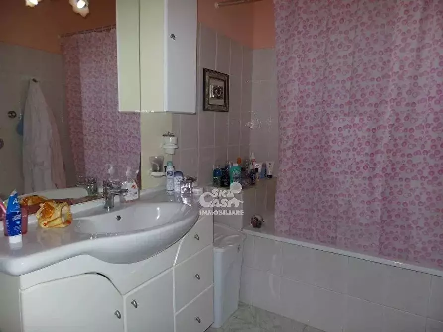 Immagine 9 di Casa trifamiliare in vendita  a Marsala