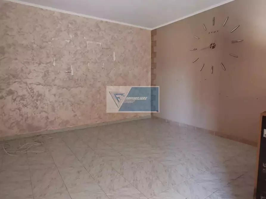 Immagine 12 di Casa trifamiliare in vendita  a Buccheri