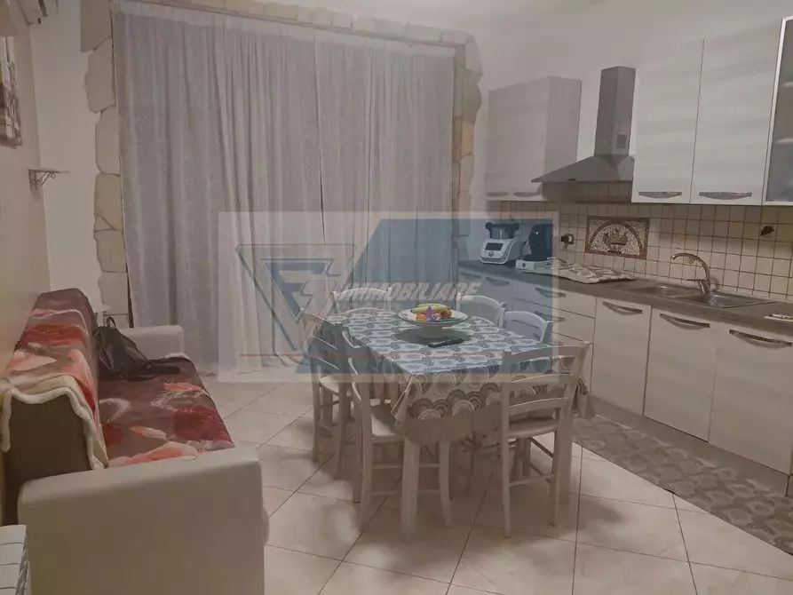 Immagine 2 di Casa trifamiliare in affitto  in Via Francesco Mauceri a Siracusa