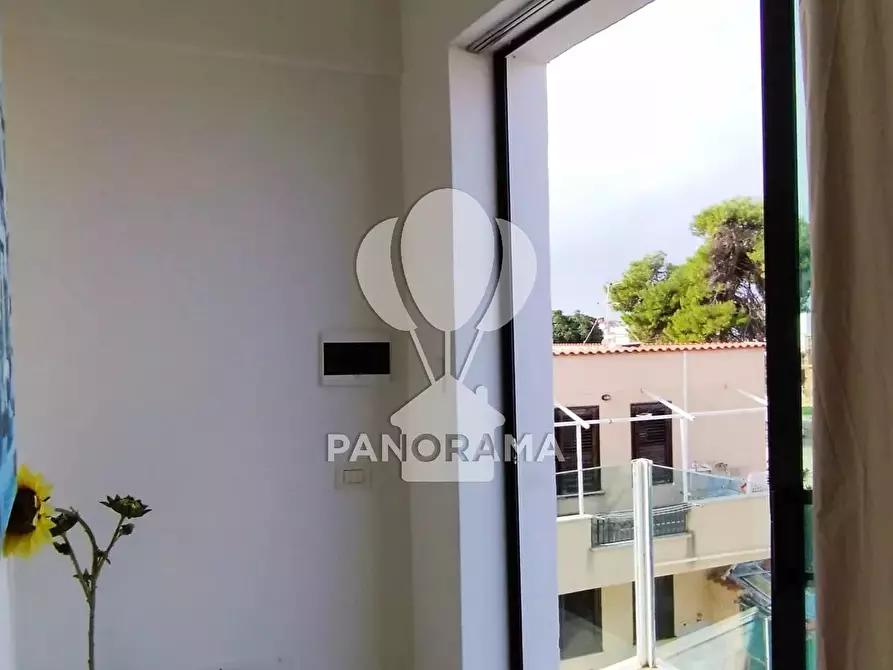 Immagine 6 di Casa trifamiliare in vendita  a Castelvetrano