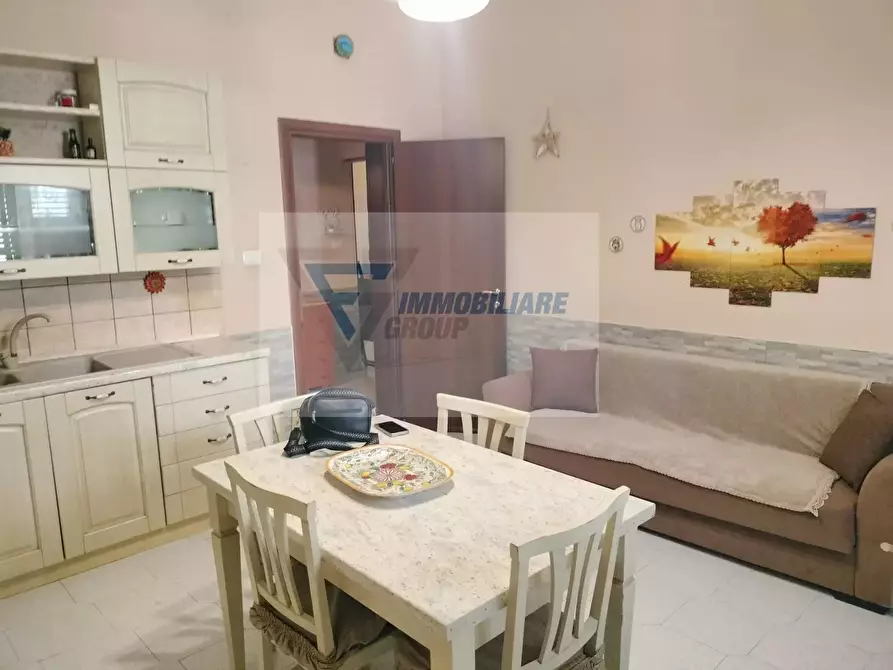 Immagine 6 di Casa trifamiliare in vendita  in Via Firenze a Buccheri