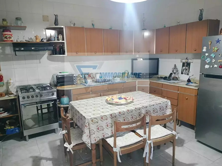 Immagine 3 di Casa trifamiliare in affitto  in Via Gregorio Asbesta a Siracusa