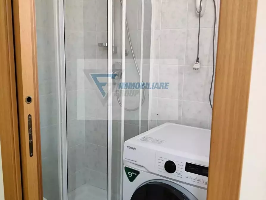 Immagine 5 di Casa trifamiliare in affitto  in Via Siracusa a Siracusa