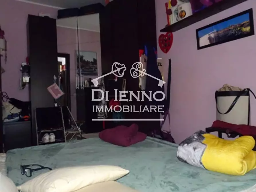 Immagine 6 di Casa trifamiliare in vendita  in Piazza della Radio a Roma