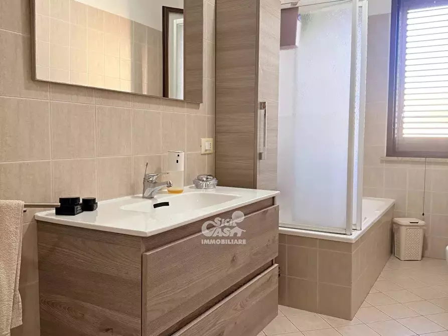 Immagine 17 di Casa trifamiliare in vendita  a Marsala