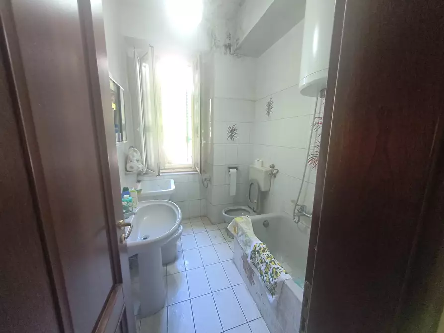Immagine 6 di Casa trifamiliare in vendita  in Villaggio Svizzero a Messina