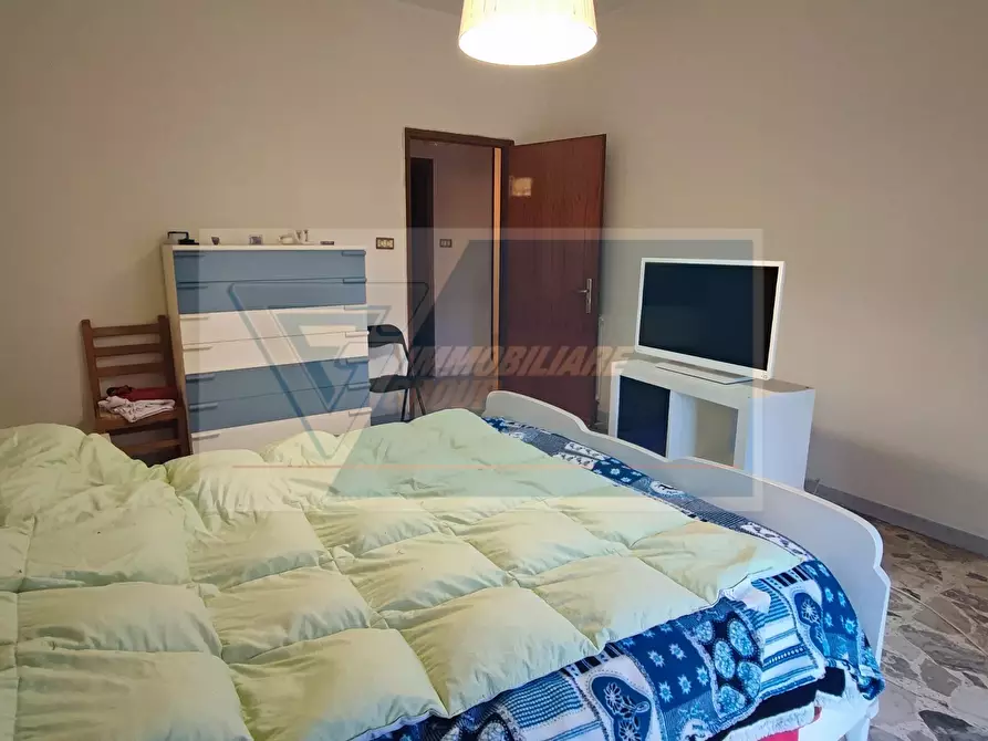 Immagine 3 di Casa trifamiliare in vendita  in VIA GAGLIARDI a Siracusa