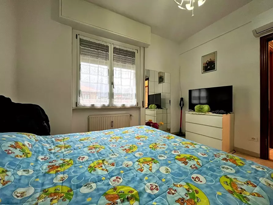 Immagine 11 di Casa trifamiliare in vendita  in Via XXV Aprile a Avegno