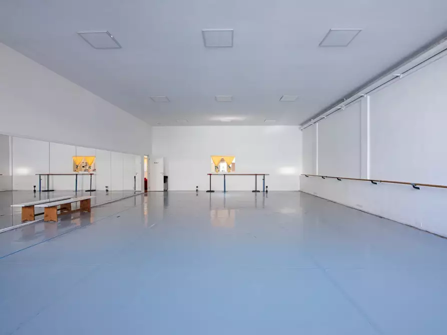 Immagine 26 di Casa bifamiliare in vendita  in Via Privata Luigi Cirenei a Milano