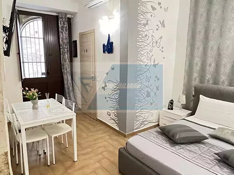 Immagine 29 di Monolocale in vendita  in Via Resalibera a Siracusa