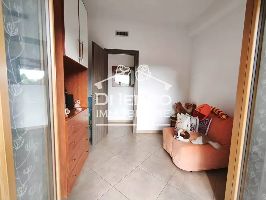 Immagine 28 di Casa trifamiliare in vendita  in Largo Ines Bedeschi a Roma