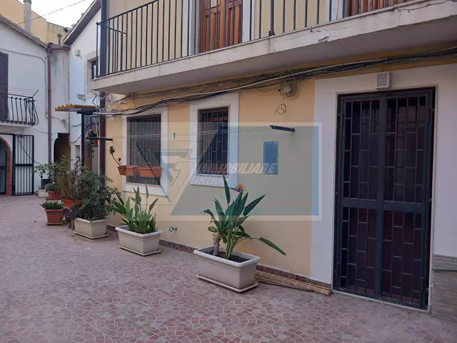 Immagine 7 di Casa trifamiliare in vendita  in via del crocifisso a Siracusa