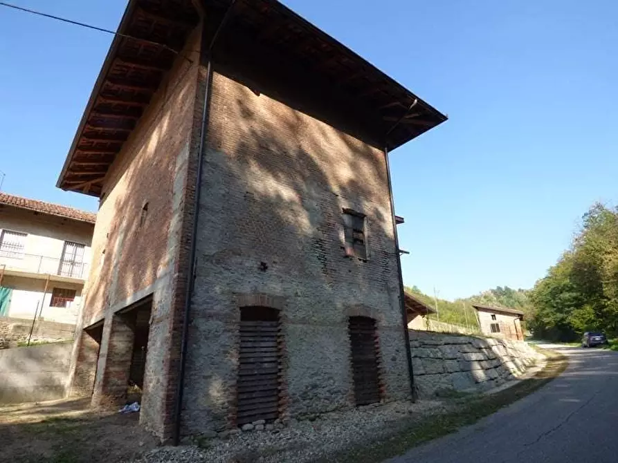 Immagine 8 di Terreno edificabile in vendita  a Dogliani