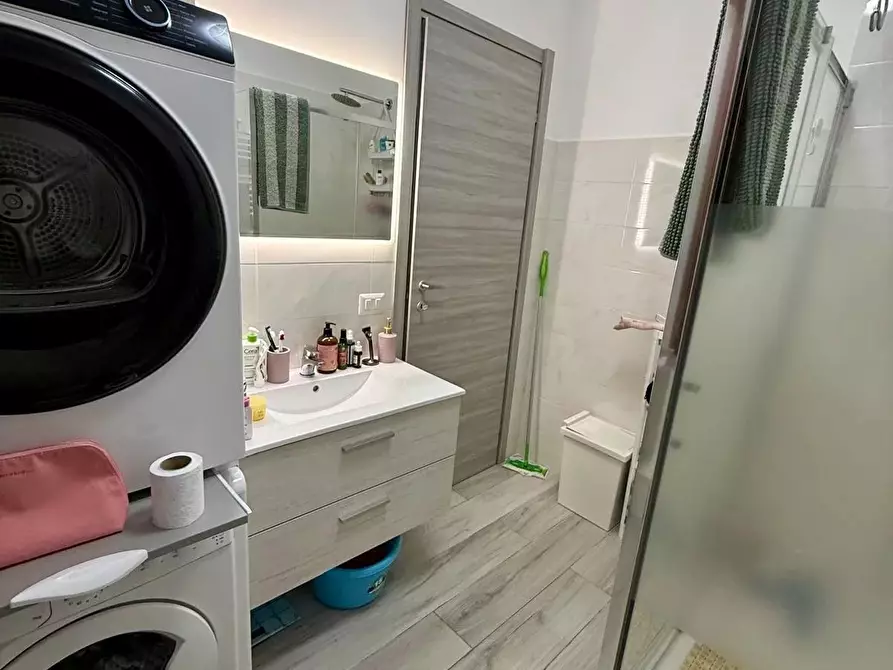 Immagine 3 di Casa trifamiliare in vendita  a Refrontolo