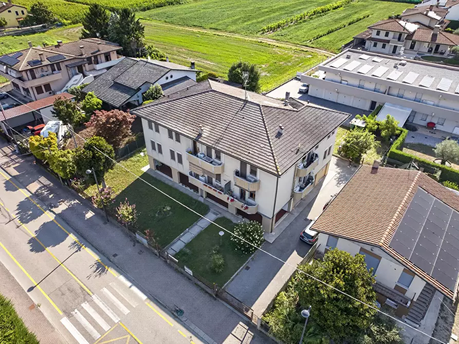 Immagine 51 di Casa trifamiliare in vendita  a Campagna Lupia