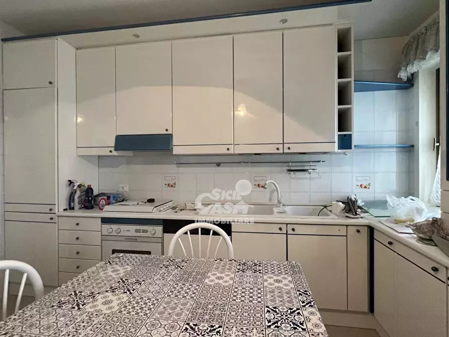 Immagine 10 di Casa trifamiliare in vendita  a Marsala