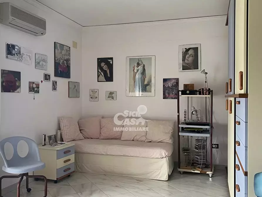 Immagine 27 di Casa trifamiliare in vendita  in via Honor Frost a Marsala