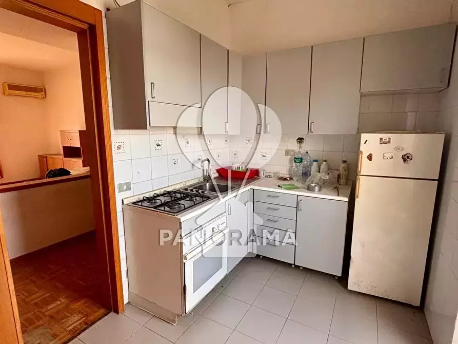 Immagine 10 di Casa trifamiliare in vendita  in Via Sardegna a Alcamo