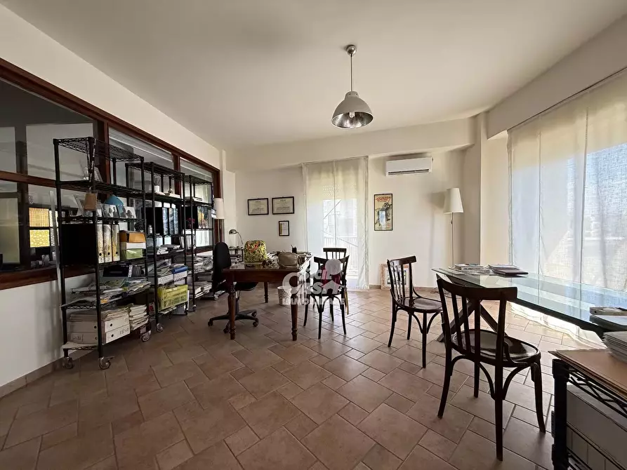 Immagine 13 di Casa trifamiliare in vendita  a Marsala