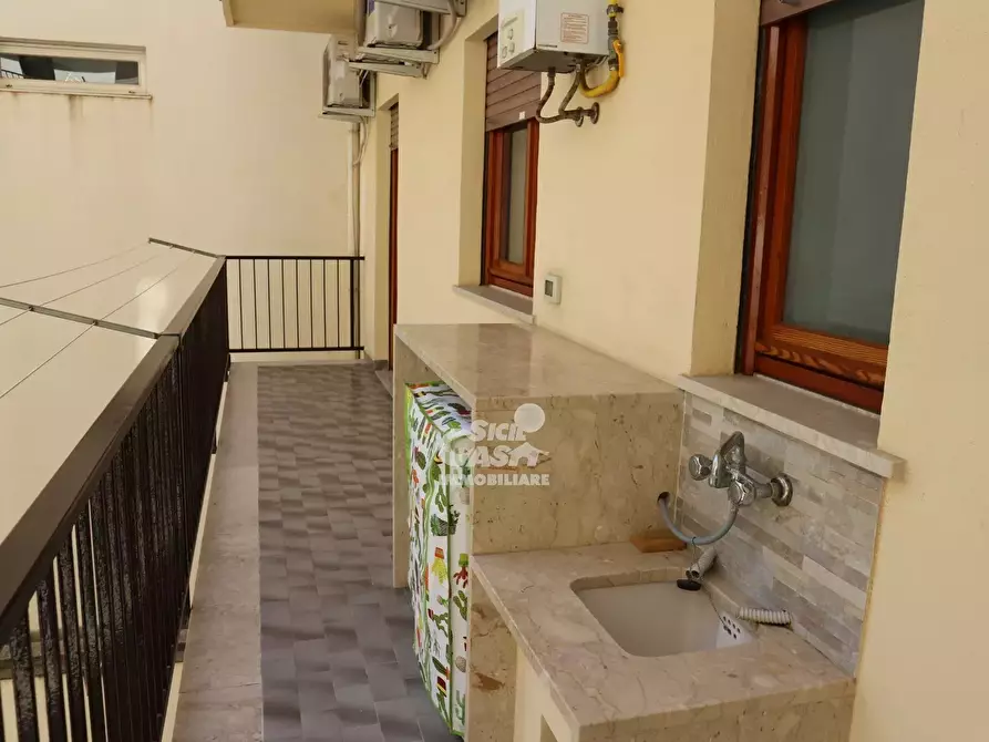 Immagine 22 di Casa trifamiliare in affitto  a Marsala
