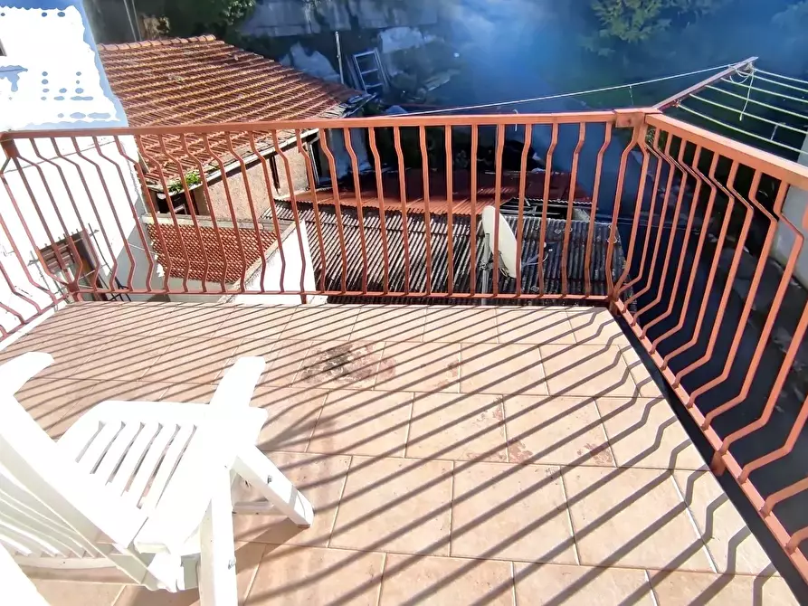 Immagine 24 di Casa trifamiliare in vendita  in Via Brigata Berto San Salvatore a Avegno