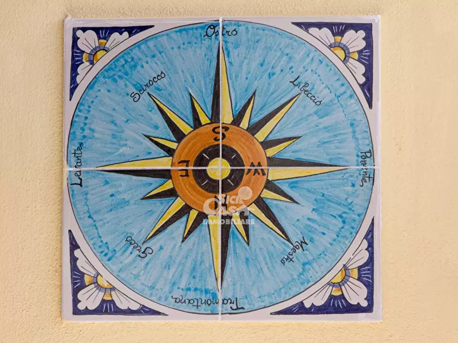 Immagine 13 di Casa trifamiliare in vendita  a Marsala